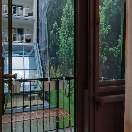 Studio Next To Kiraly Street Kd11 Lejlighed Budapest Eksteriør billede